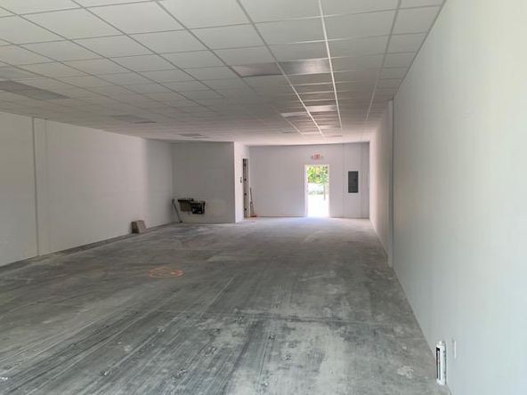 Palm River Commons: 6609 Causeway Blvd, Tampa, FL 33619